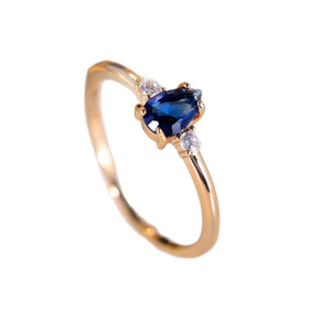 Minimalist Drop-Shaped Blue Gem Ring